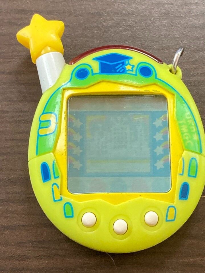 BANDAI Ura Jinsei Enjoy! Tamagotchi Plus Uratama Frog 2006 TMGC