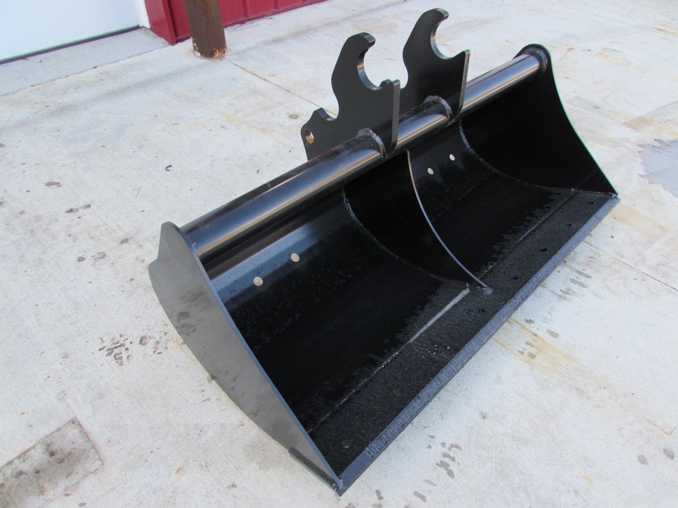 NEW KUBOTA EXCAVATOR 36" CLEANUP GRADING BUCKET KX121 KX040 KX71 KX91