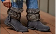 Minnetonka Women's Everett Boots Charcoal Size 7 NEW IN BOX 