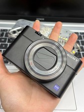 Sony DSC-RX100 III RX100M3 20.1 MP 2.9x Optical Zoom Digital Camera - 95% New