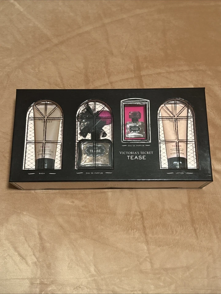 (NUEVO CON ETIQUETAS) Juego de Perfumes Victoria’s Secret “TEASE” Foto 2 de 3