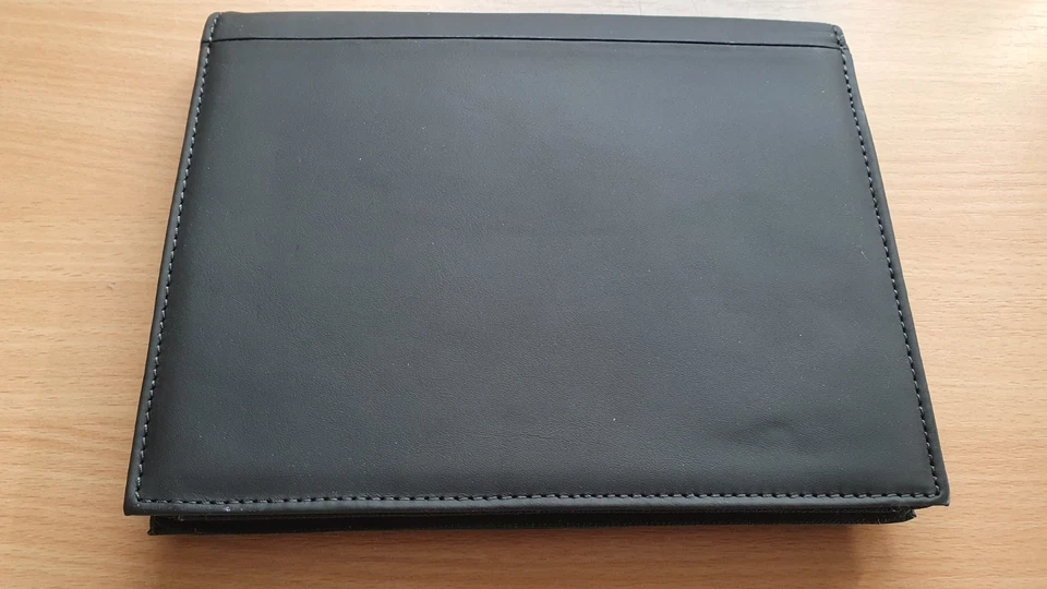 Audi A8 S8 Bordmappe Leder Neu und unbenutzt Selten - Bild 2 von 4