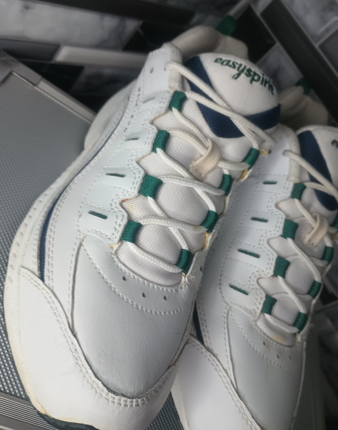 SAOLA Scarpe Easy Spirit Uomo 9 M Romy Sneakers Basse Sportive Bianco Pelle Stringate