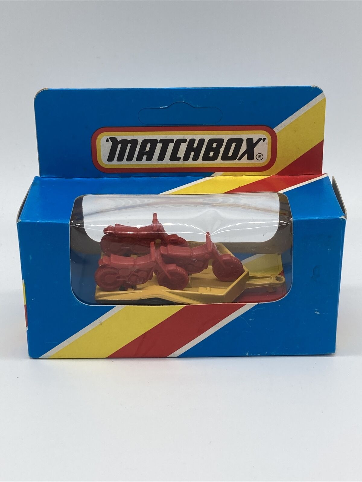 Matchbox Motorcycle Trailer w/ 3 Red Bikes ￼ International Box ￼