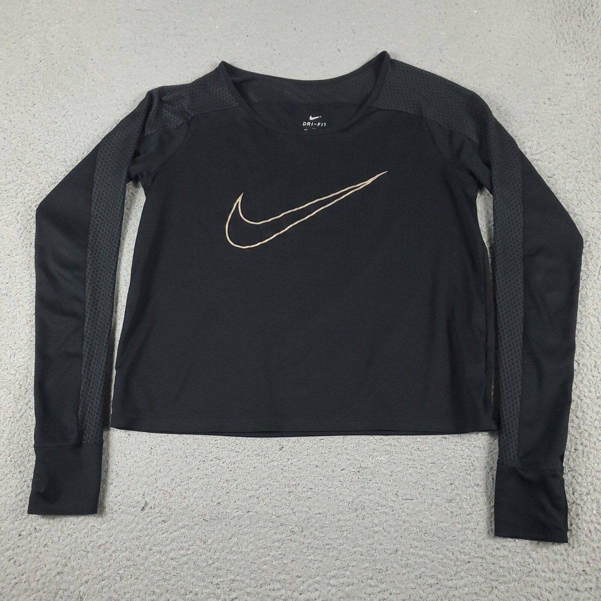 ladies black nike shirt
