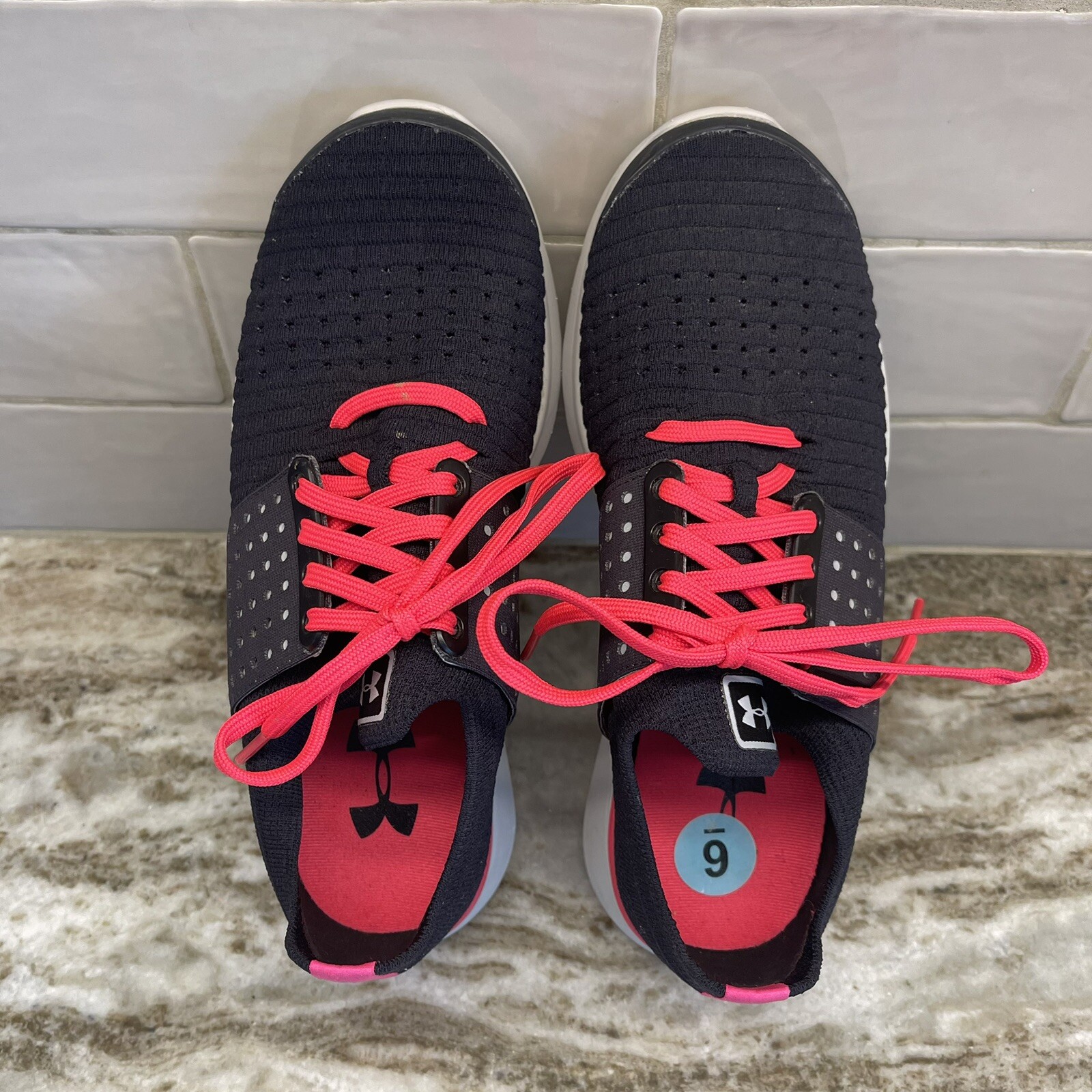 SAOLA Scarpe da corsa Under Armour Speedform Slingwrap nere e rosa bambina taglia 6 anni