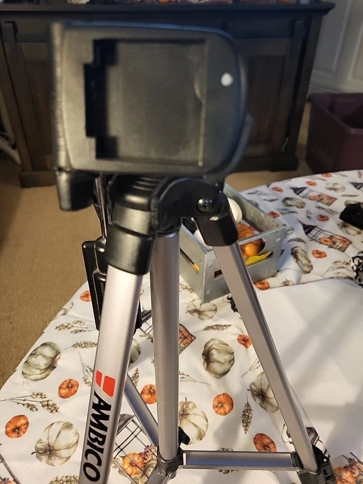 Ambico Tripod Camera Stand Telescoping Legs. Level Indicator. - Image 4 of 4