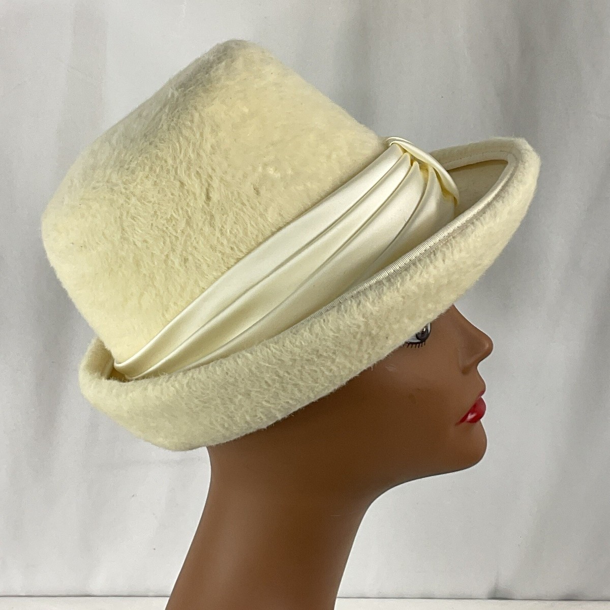 Vintage 1950s Jean Arlett Creations Polar High Crown Fedora  display picture 1