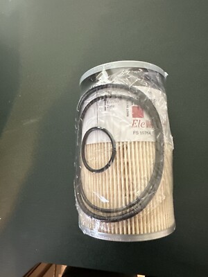 FS19764flg Fleet guard Fuel/water Separator Filter. 10 Micron. 