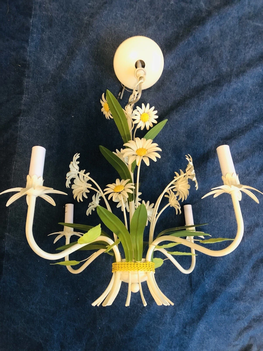 Daisy chandelier deals