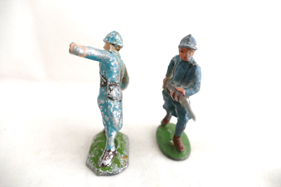 Figurine Ancienne En Aluminium : Poilu Français Au Combat Première Guerre Mondiale - Échelle 1:32, Peint à La Main