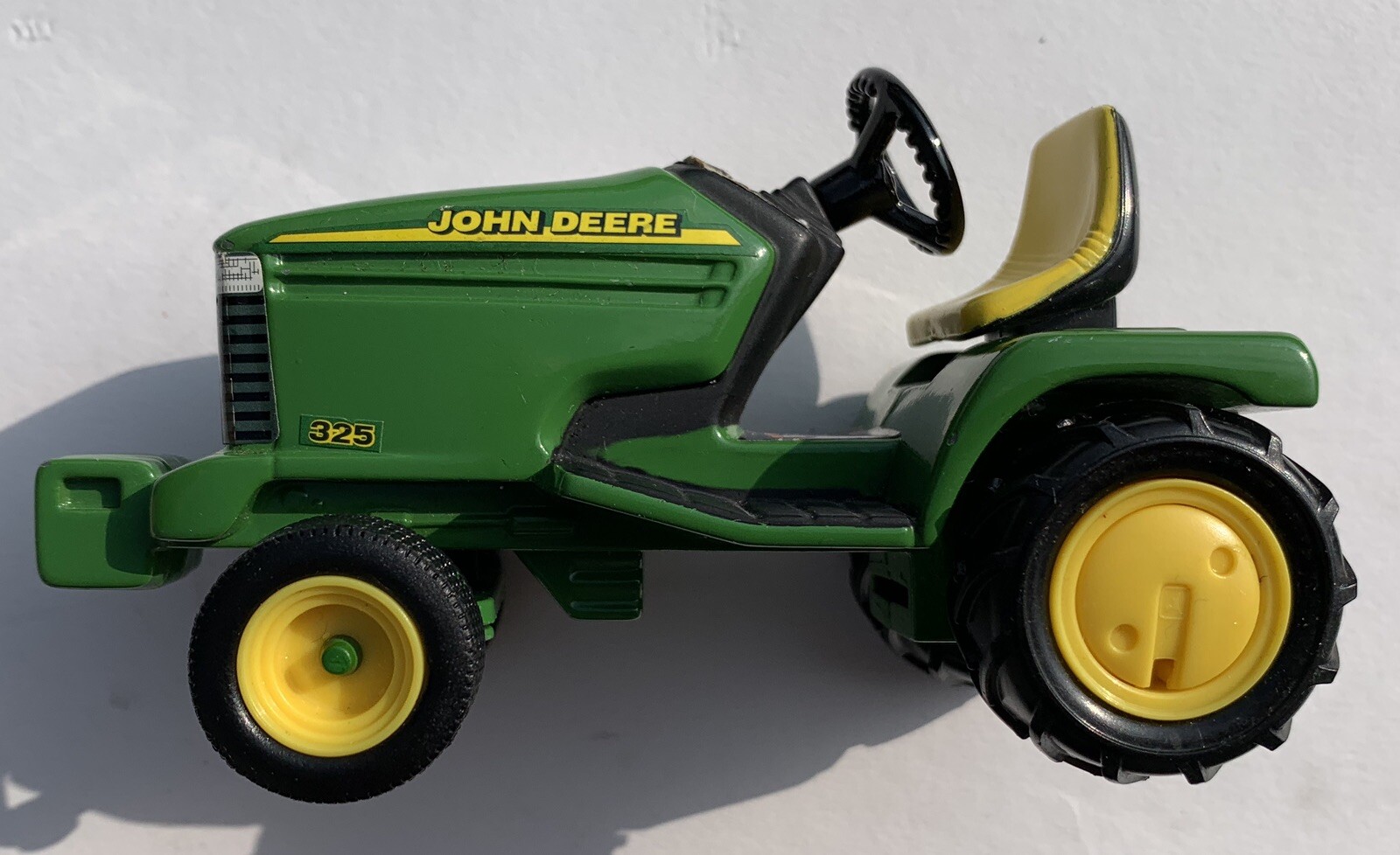 john deere tractor toy engine
