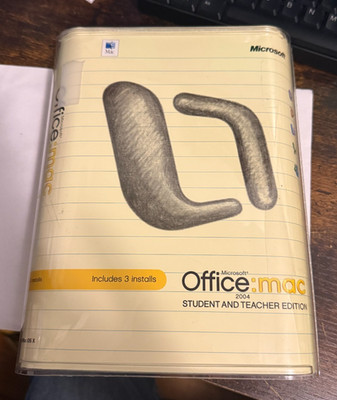 Microsoft Office Mac 2004 Student and Teacher Edi. Software 3 keys plus contents