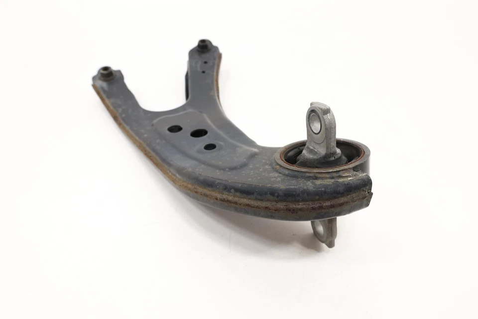 Toyota Highlander 2017-2025 suspensión trasera lado derecho brazo de control inferior OEM Foto 3 de 4