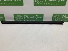 2018-2024 LINCOLN NAVIGATOR FRONT LEFT DOOR WINDOW INNER WEATHERSTRIP SEAL OEM