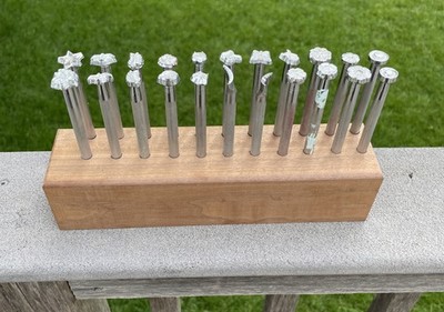 LOT Of 22 VINTAGE CRAFTOOL LEATHER STAMPING TOOLS Stamps Plus Block USA