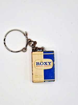 Vintage ROXY American Cigarettes Keychain   Mini Cigarette Pack Advertising