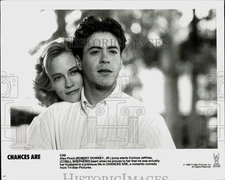 1989 Press Photo Actors Robert Downey Jr., Cybill Shepherd in "Chances Are"