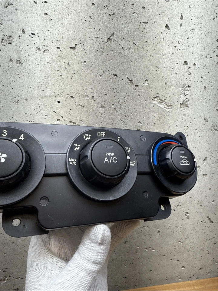 Kia Spectra 2004-2006 calefacción aire acondicionado temperatura climatización climatización Foto 4 de 4