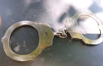 Calif State Parole Agent Handcuffs Peerless Handcuff Co. Serial No.USA NO KEY