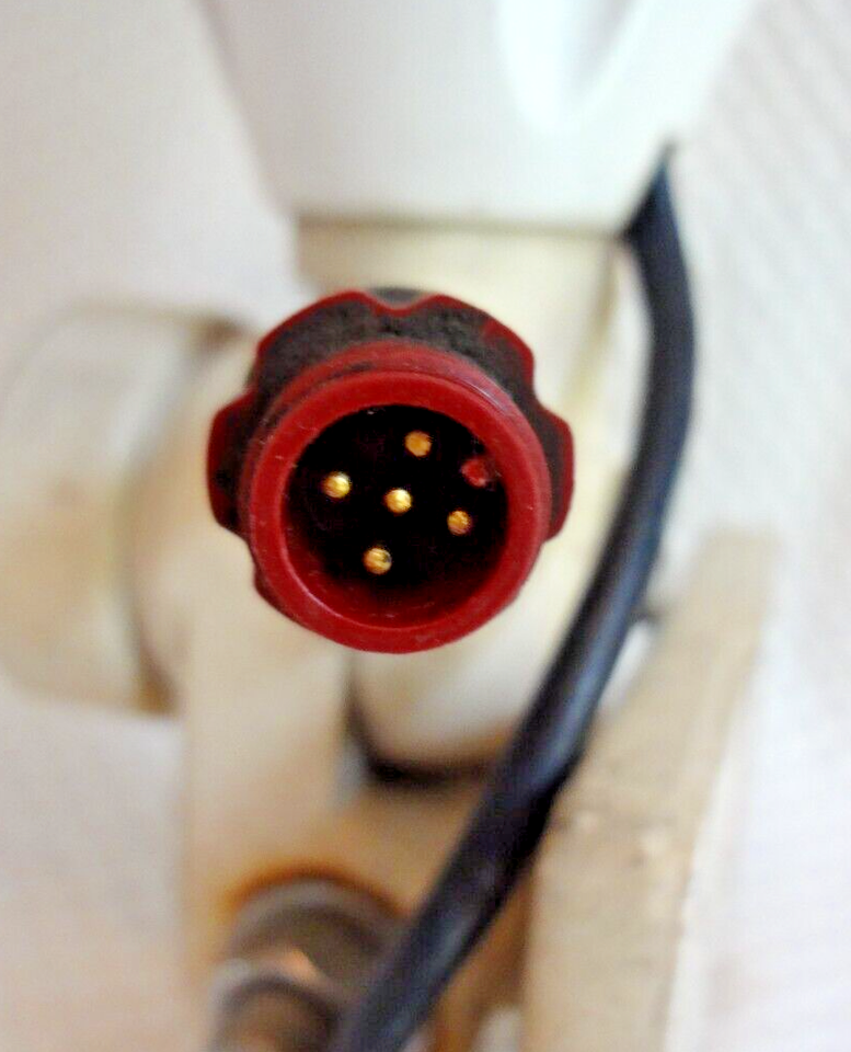 LOWRANCE LGC3000 BOAT MARINE GPS RECEIVER SENSOR PUCK ANTENNA w/ ADJ