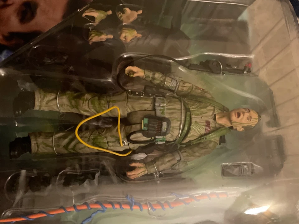 Ghostbusters - Figura de lujo delgada Peter Venkman (Diamond Select Toys, 2016) Foto 3 de 3