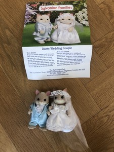 sylvanian bride and groom