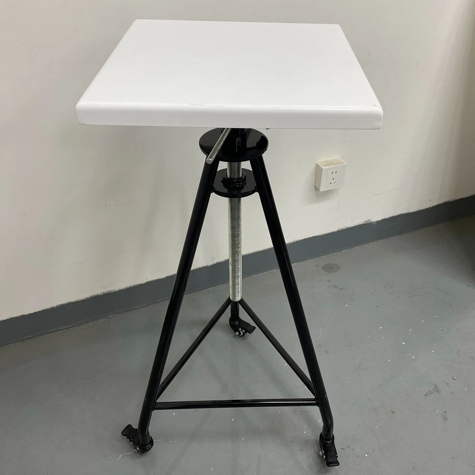 Soporte de exhibición giratorio caballete de escultura de piso de 15x15 pulgadas Foto 4 de 4