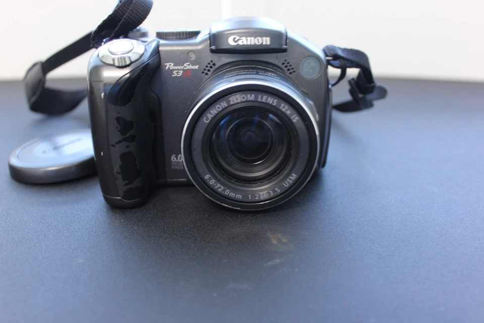 Canon Power Shot S3 IS 6.0MP 12X Zoom Digital Bridge Camera Tested Works - Image 2 of 4