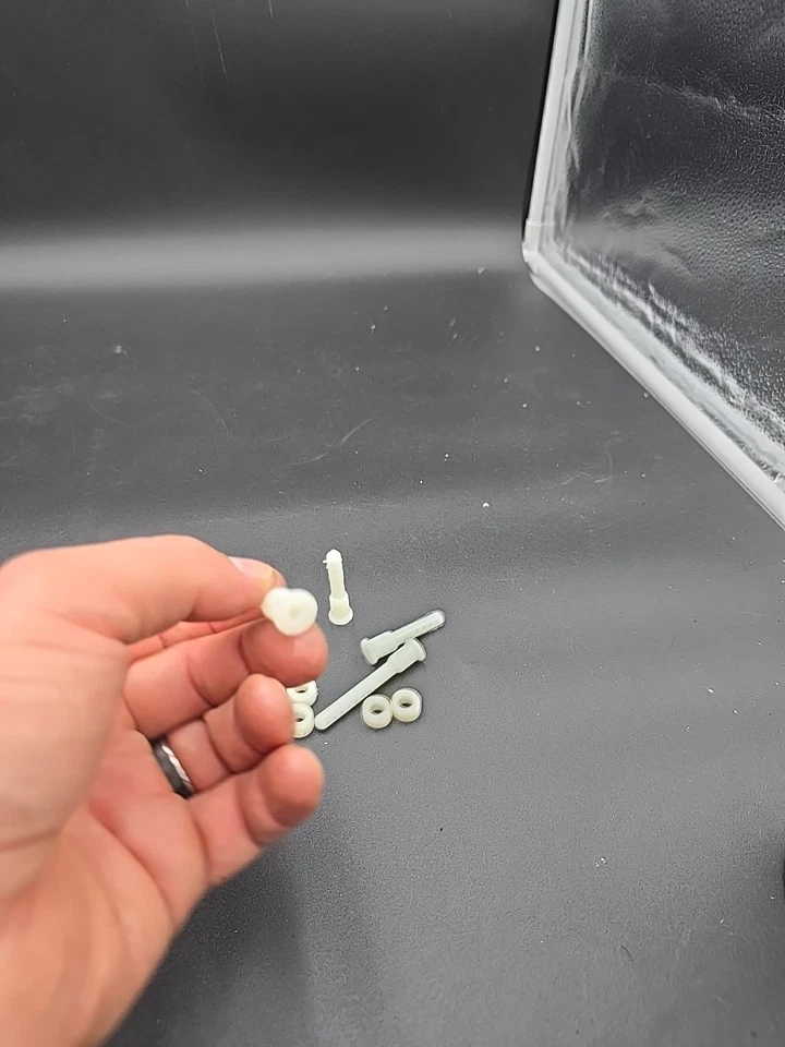 Custom Works Intimidator Nos 3201 Body Mount Posts New Dyeable Dirt Oval  - Image 4 of 4