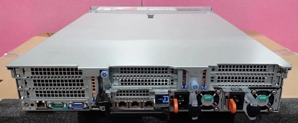 New Dell PowerEdge R740 Server 2x 10C Silver 4210R 256GB RAM 4.4TB Storage 16Bay - Image 4 of 4