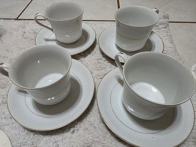 Noritake China M Japan 3633 Florencia Gold dish set service set of 8 pieces
