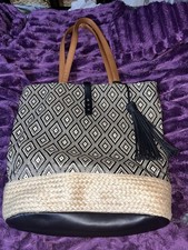 Kelly And Katie Tote Handbag.