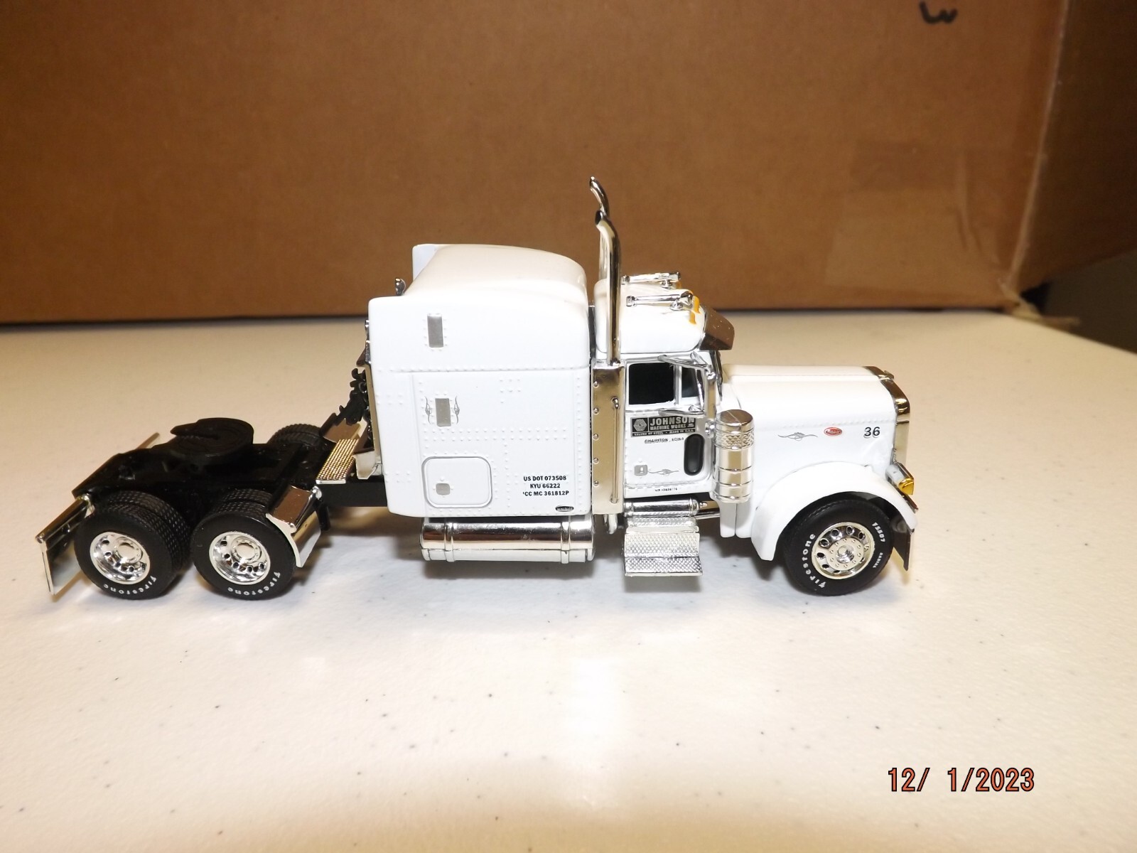 DCP 1/64 PETERBUILT "JOHNSON MACHINE WORKS" eBay