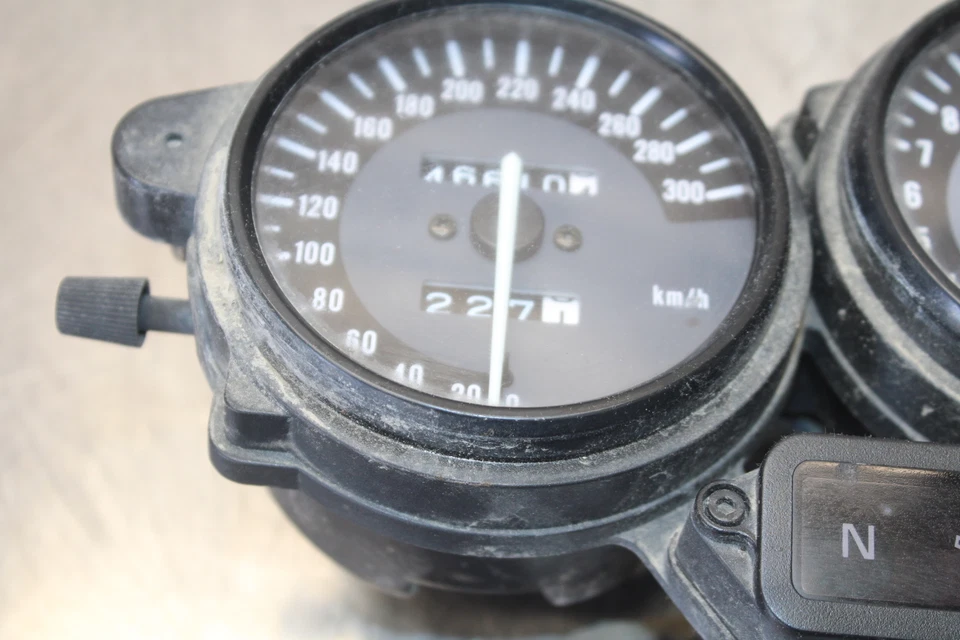 96-07 YAMAHA YZF600R VELOCÍMETRO MEDIDORES RACIMO VELOCÍMETRO TACÓMETRO BB158 Foto 2 de 4