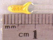 20 Sprague 2.2uF 25V Dipped Tantalum Capacitors