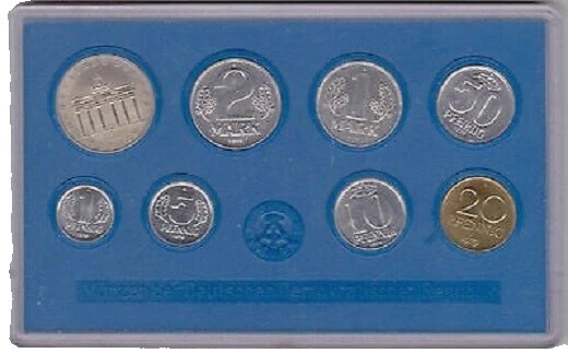 Colecciones y lotes de monedas del mundo 1979