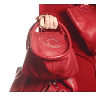 Catherine Loiret Red Pebble Leather Oblong Convertible Catherine Loiret Red Pebble Leather Oblong Convertible