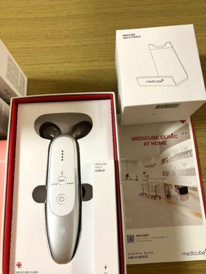 Medicube AGE-R DERMA EMS SHOT & Stand Home Skin Care Set From