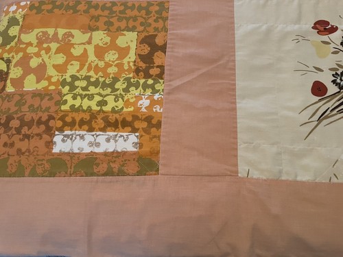 LARGE VINTAGE HANDMADE REVERSIBLE PATCHWORK QUILT 108”X82” PEACH ABSTRACT - Picture 14 of 14