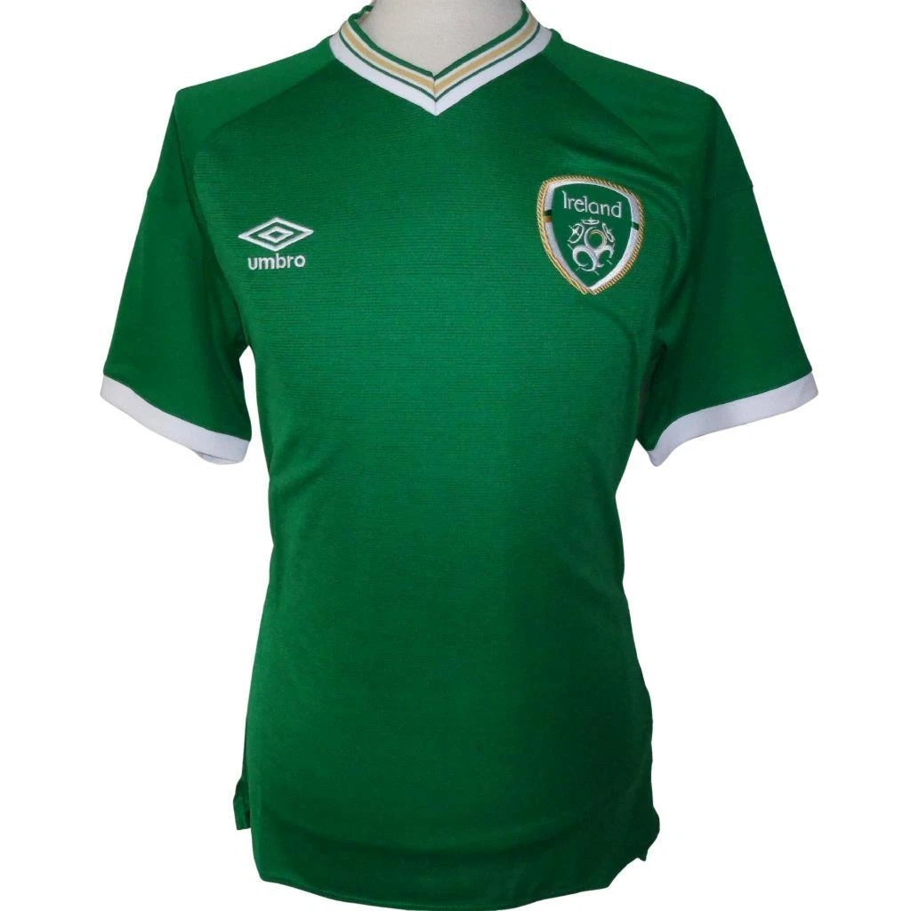 New ireland football deals top