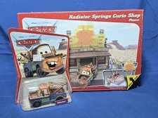 (116) Mattel Disney Pixar CARS Radiator Springs Curio Shop PLAYSET & Mater NRFB