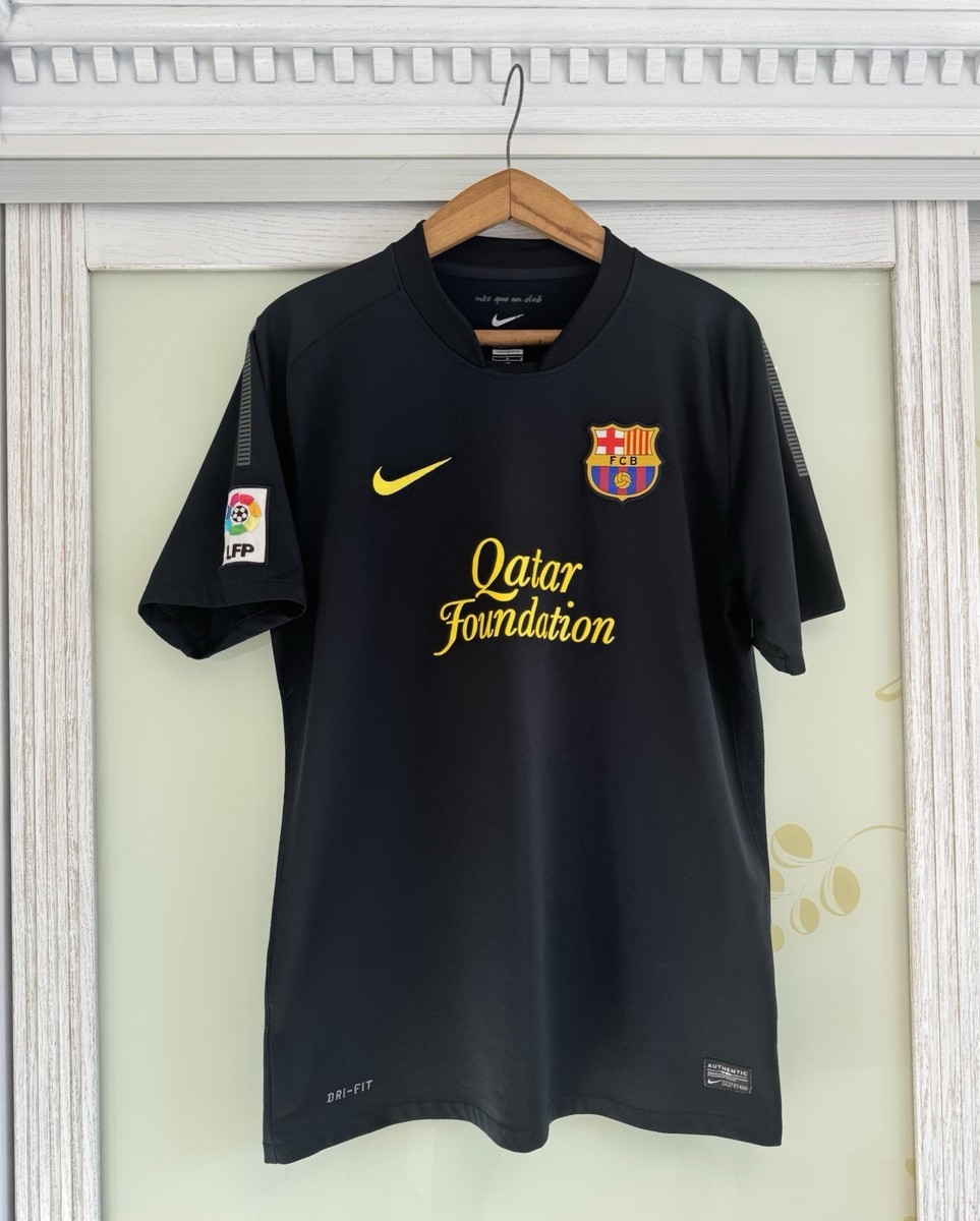 Barcelona 2011-2012 Away Soccer Jersey Football Kit Shirt Size L