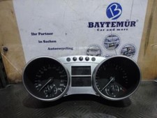 Tachometer Mercedes-Benz M-Klasse W164 A 251 440 58 47 4884