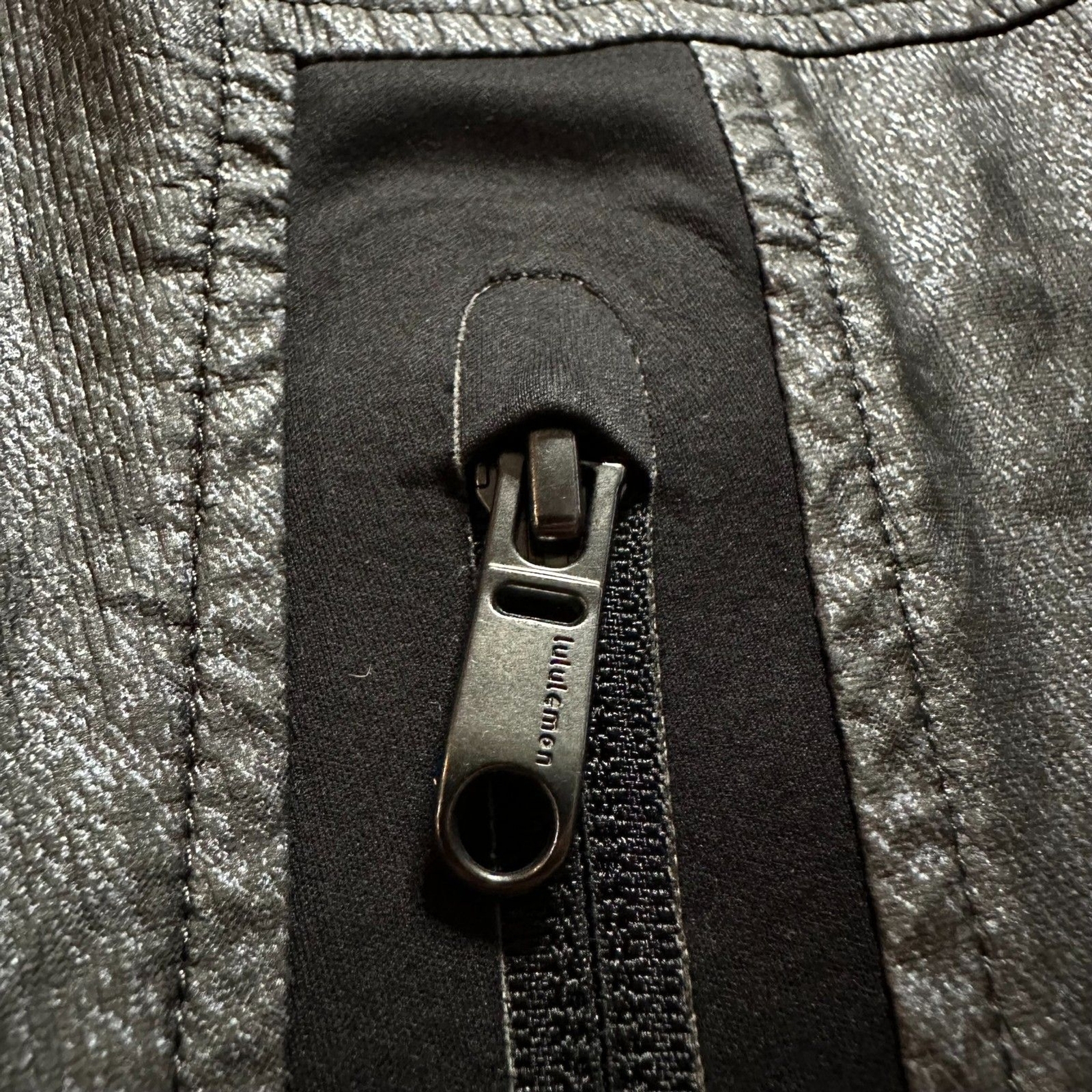 Lululemon Specular Reflective Jacket Blue Hood Mens Large Rare Commute image 10