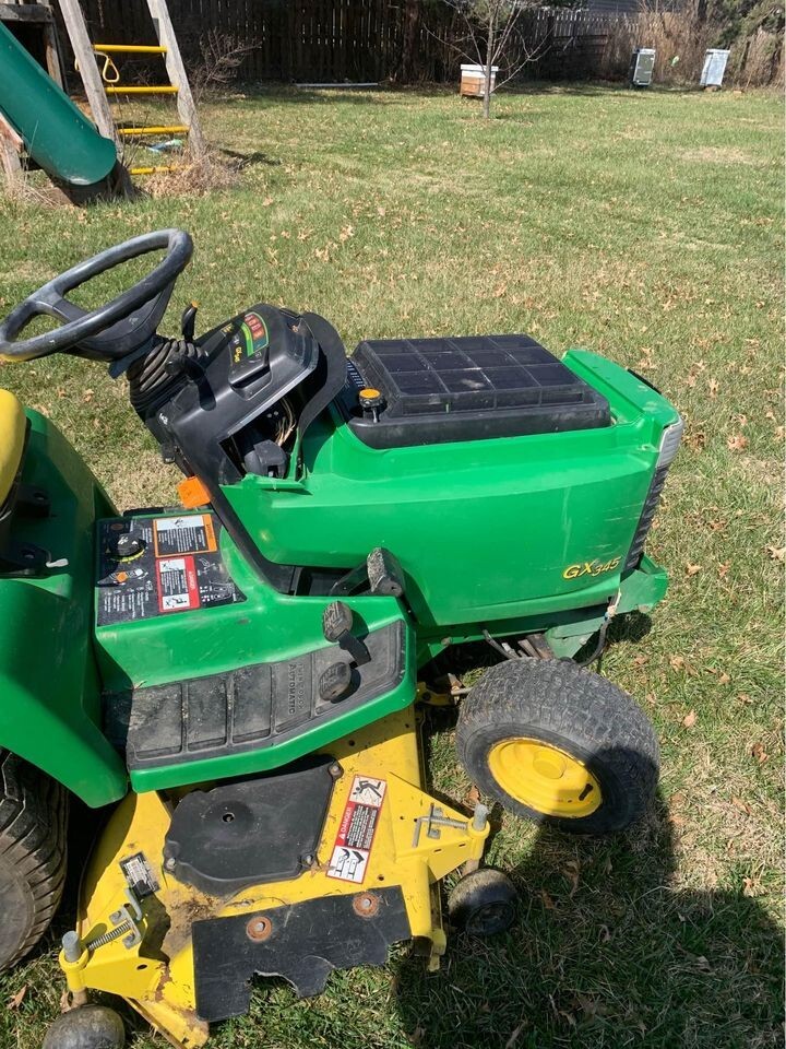 2004 John Deere GX345 Mower/ Garden Tractor 54"C Deck Kawasaki FD611V