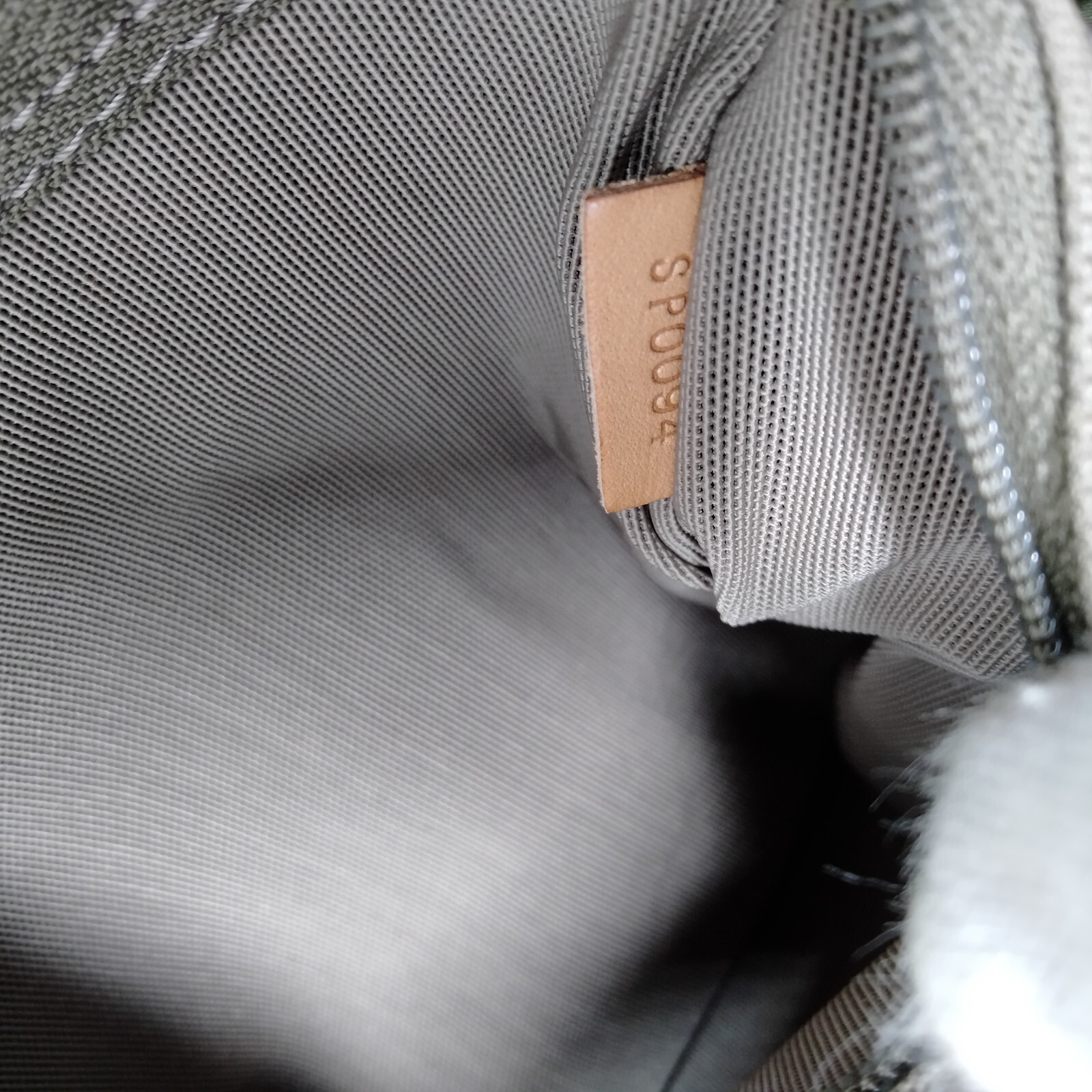 Louis Vuitton LV Travel Bag Green Damier Geant 1265964 eBay