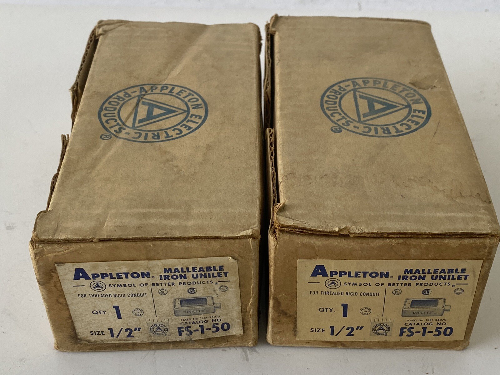 Lot Of 2 APPLETON FS-1-50 MALL IRON SINGLE GUNG DEVICE BOX 1/2