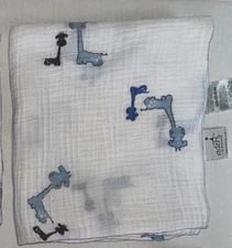 ADEN + ANAIS White Blue Gray Giraffe  Muslin  Swaddle Baby Blanket D4