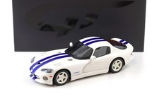 1:18 GT Spirit GT940 Dodge Viper GTS Coupe Stone White/ Blue Stripes 1996